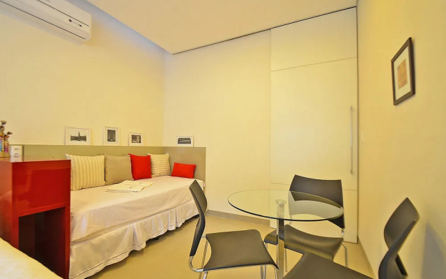 Sá Ferreira Apartment 228