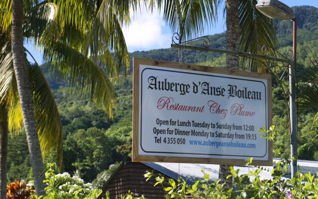 Auberge Chez Plume