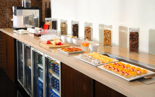 Courtyard by Marriott Hong Kong