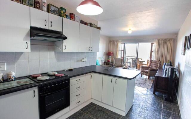 2 Bedroom Holiday Flat in Dana Bay