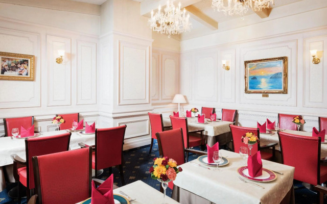 Hotel New Hankyu Kyoto
