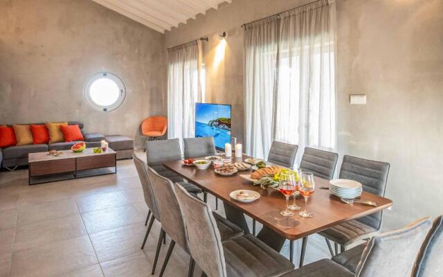 Protaras Art House Seviews