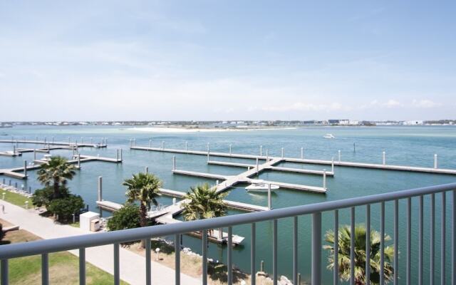 Crc0302 3 Bedroom Condo