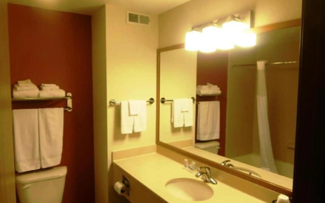 Sleep Inn & Suites Lake of the Ozarks