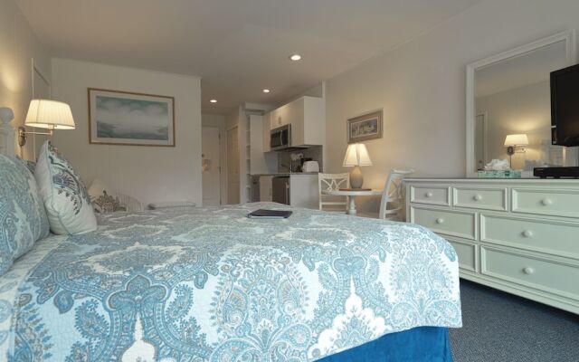 East Hampton House Resort