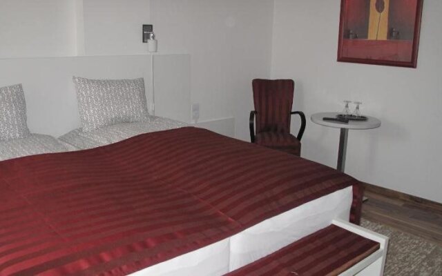 Riviéra Rooms Vendégszobák