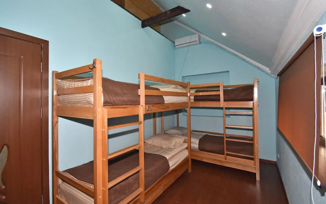 Li-Em Fauna Hostel