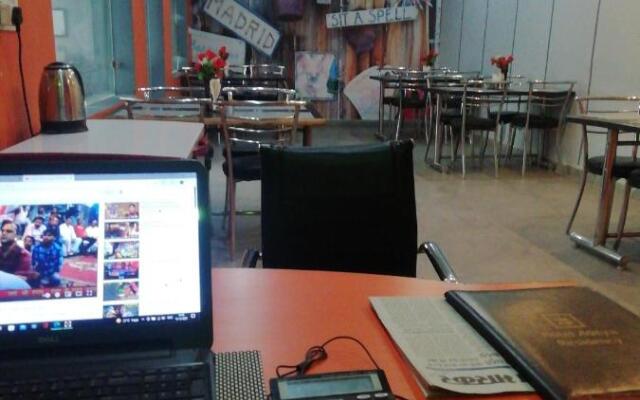 POP 84909 Hotel Aditya Residency