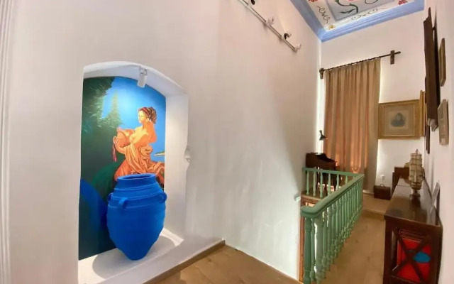 Athenas - Neoclassic Harbour View