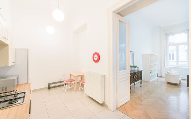 Oasis Apartments - Museum Quarter