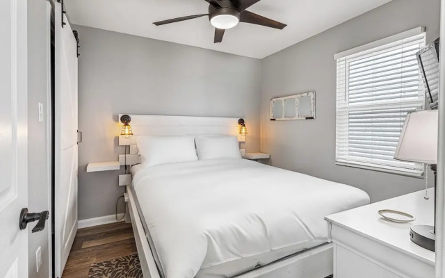 Sunrise Village #210