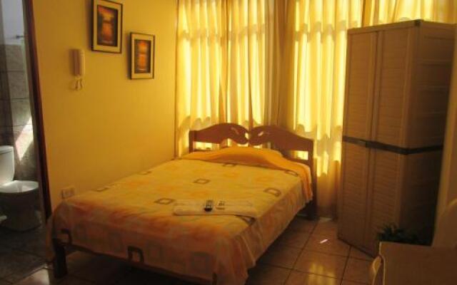 Residencia Casa Linda (Iquitos)