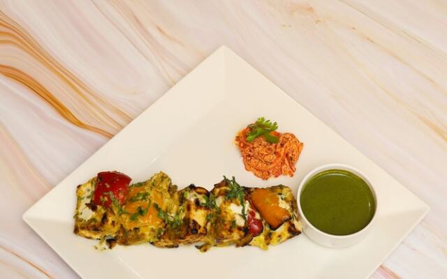 Lemon Tree Hotel Bhopal