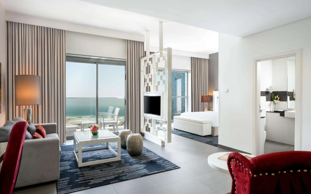 The First Collection Dubai Marina Hotel