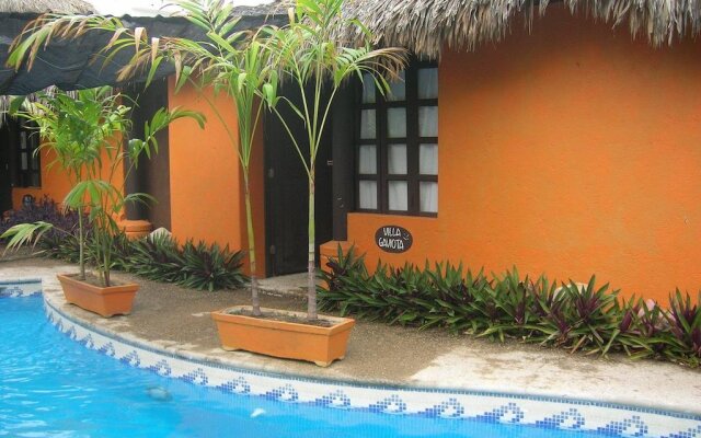 Casa Las Olas Boutique & Beach Club