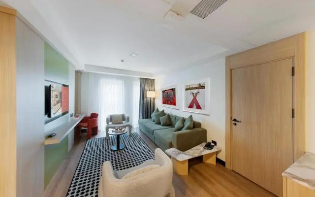 Noém Hotel