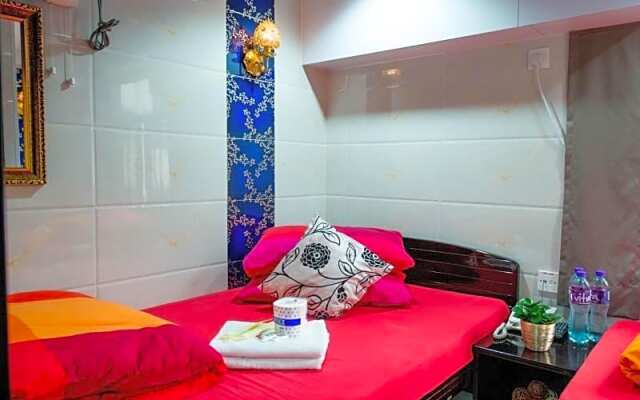 D Red Loft