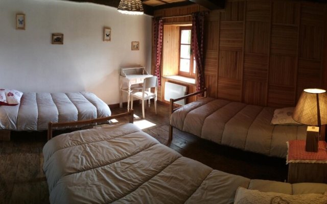House With 2 Bedrooms In Le Bez, With Wonderful Mountain View And Furnished Garden