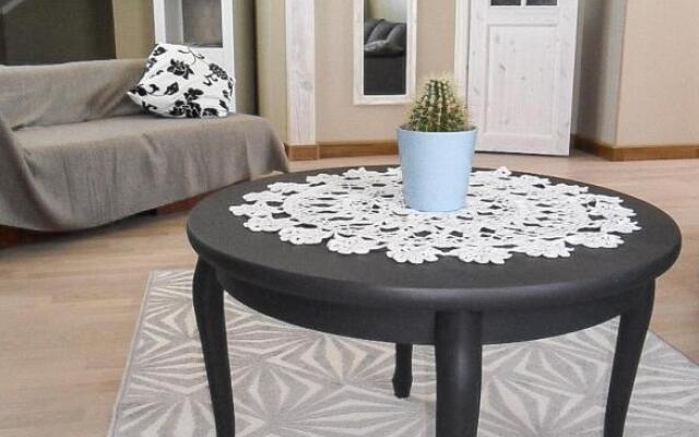 Pihtla tee külaliskorter 2