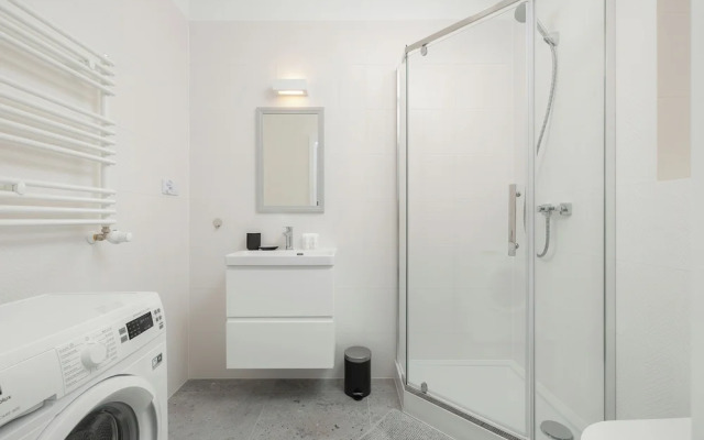 Beautiful Studio Apartments by Renters