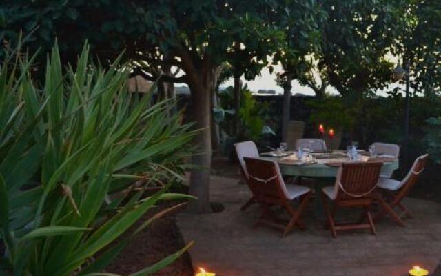 Ilha Preta Bed & Breakfast