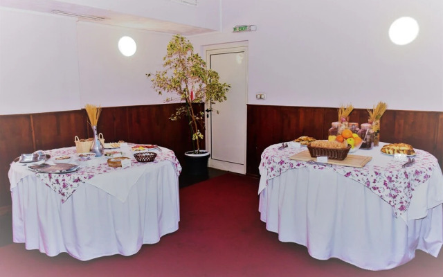 Light Hotel