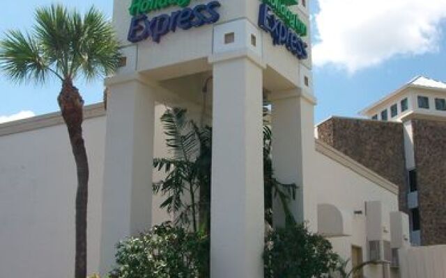 Holiday Inn Express Boynton Beach-I-95