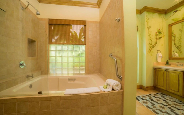 Casa Oasis in Playa Herradura
