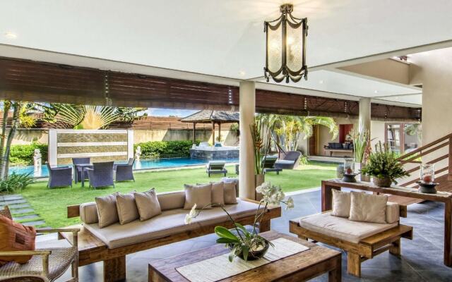 Beautiful Villa With Private Pool, Bali Villa 2017