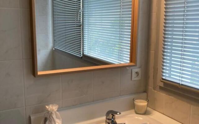 BEL APPARTEMENT duplex PORT DE PERROS GUIREC