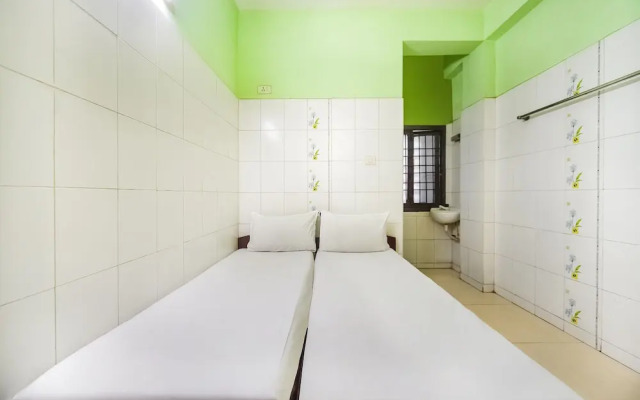 SPOT ON 45592 Nice Guest House