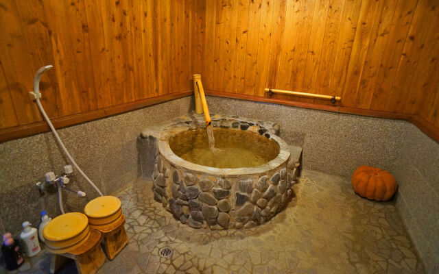 Hot Spring Inn Banya
