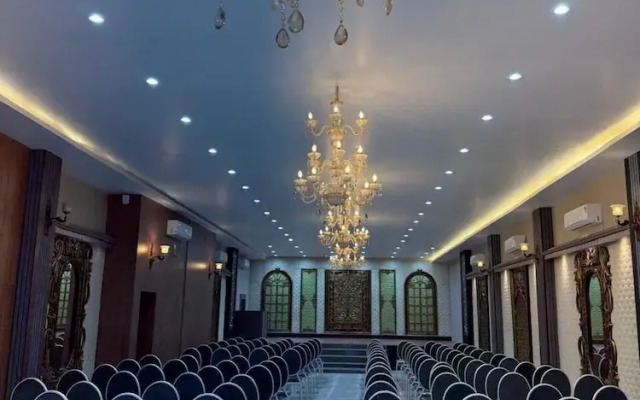 Hotel M Plaza Mandarmani