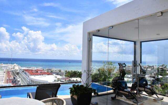 Luxury Apartment on 5th Av -One Paralia