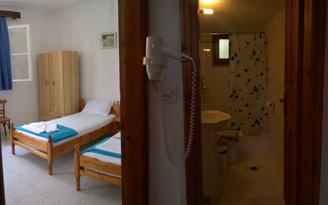 Amaranthos Skiathos View