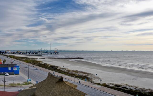 Holiday Inn Express And Suites Galveston Beach by IHG