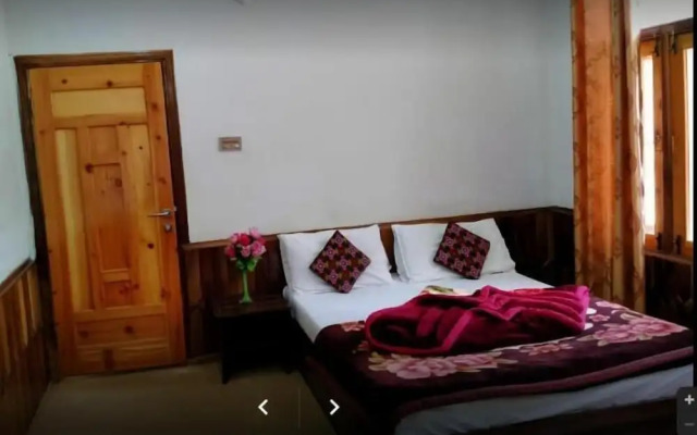 Lady Finger Guest House And Lodge