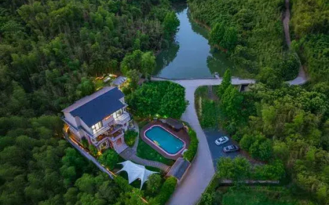 Quiet Mountain Boutique Homestay