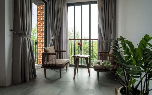 DOMA by HSuites Hotel & Apartment