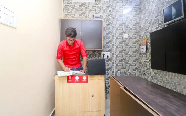 Oyo 41555 Grt Inn