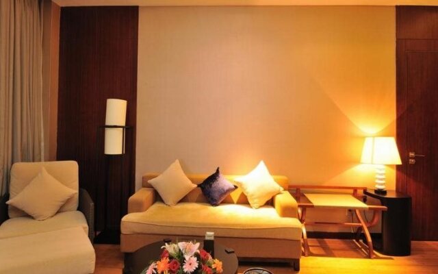 Sanjiang Forest Hot Spring Dumashi Hotel