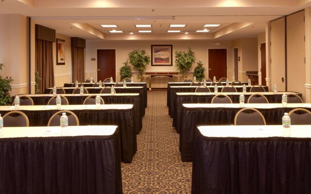 Hampton Inn Suites Jacksonville Airport