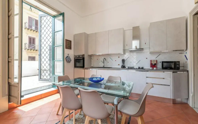 Amari Elegant Apartment