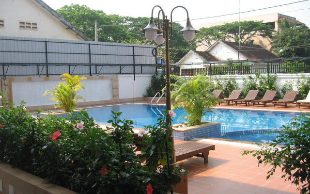 Steung Siemreap Residences & Apartment
