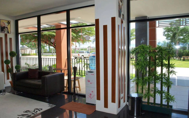 Sakura Boutique Hotel