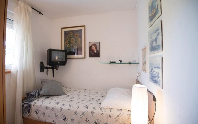 Awesome Home in Sucuraj With Wifi and 3 Bedrooms