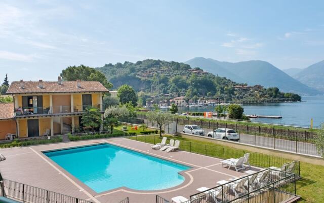 Mountain-view Apartment in Sulzano With Swimming Pool