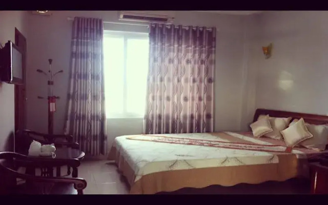 Công Ty Tnhh Linh Hoàng - Khách Sạn