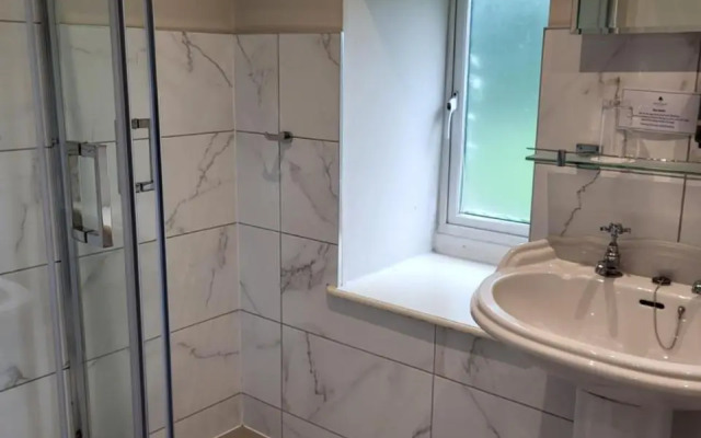 Liffey Valley House Hotel