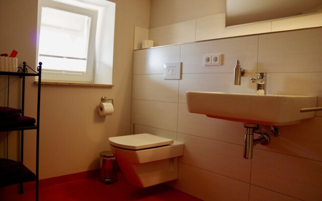 Urlaubsbahnhof - "güterboden"